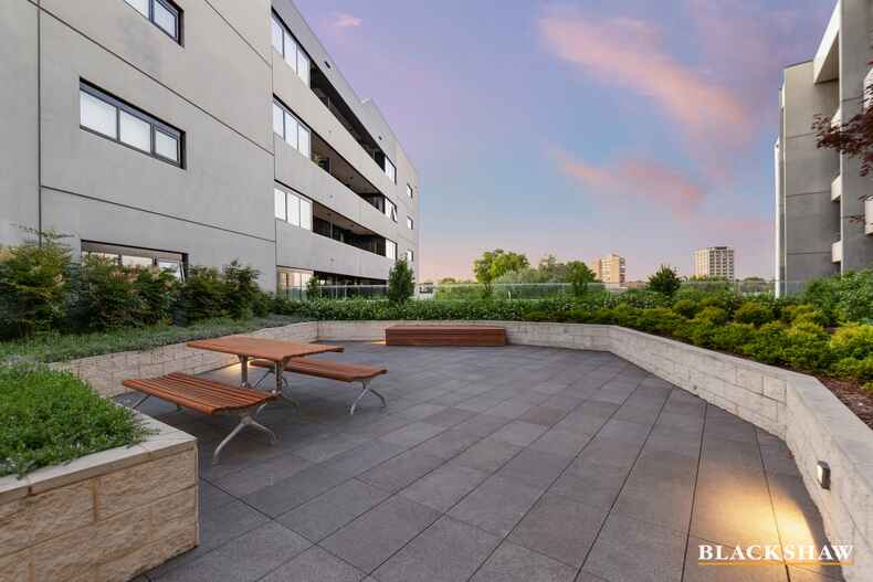 510/34 Eyre Street Kingston