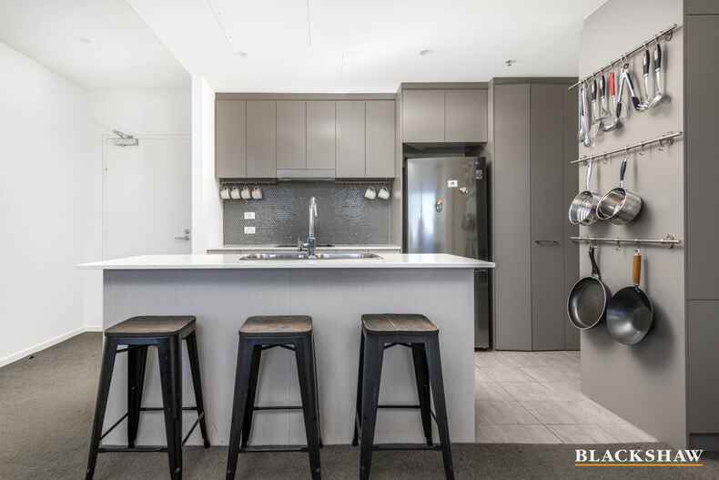 247/7 Irving Street Phillip 247/7 Irving Street Phillip