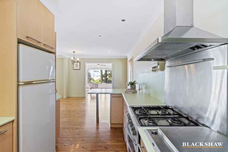 3 Derribong Avenue Catalina 3 Derribong Avenue Catalina