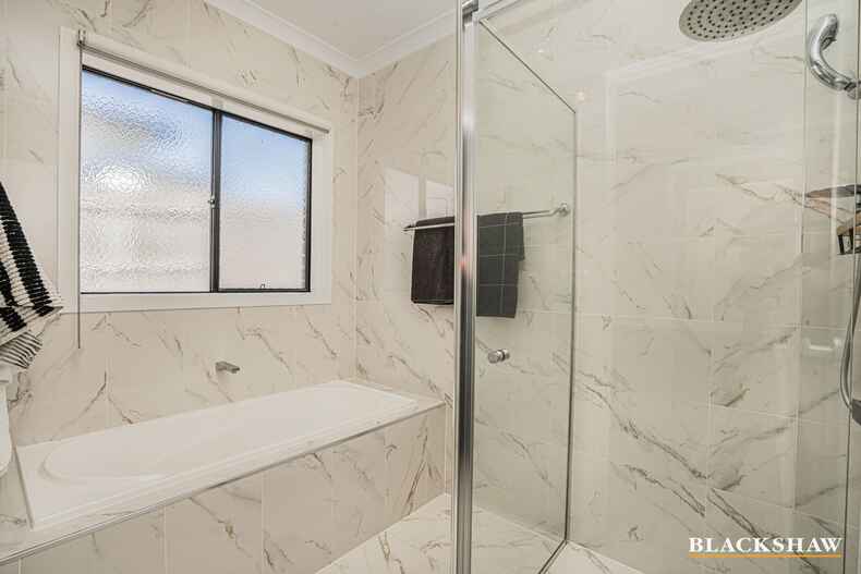 19 Janine Haines Terrace Coombs 19 Janine Haines Terrace Coombs