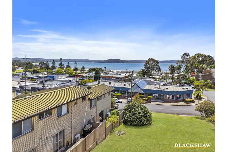 12 Corrigan Crescent Batehaven