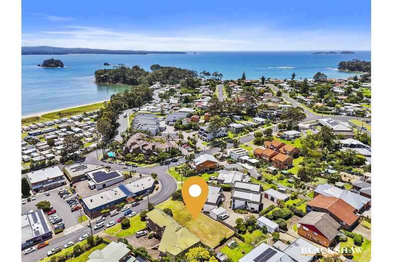 12 Corrigan Crescent Batehaven