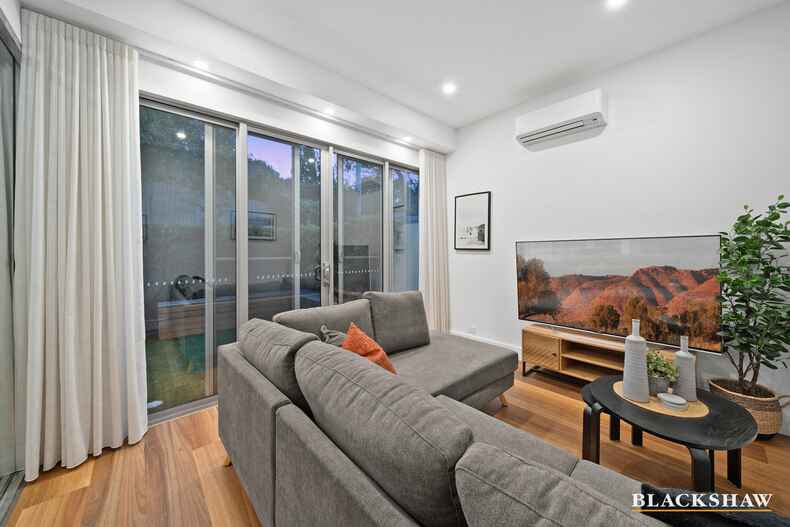 2/4 Endeavour Street Red Hill 2/4 Endeavour Street Red Hill