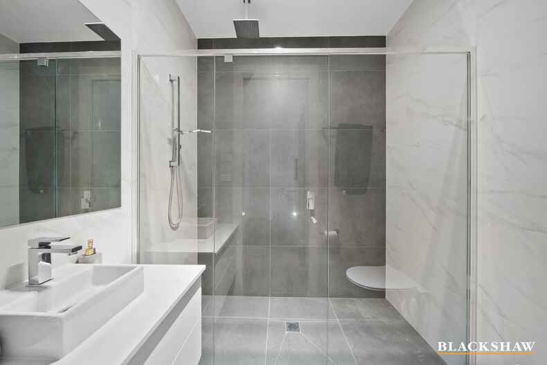 2/4 Endeavour Street Red Hill 2/4 Endeavour Street Red Hill