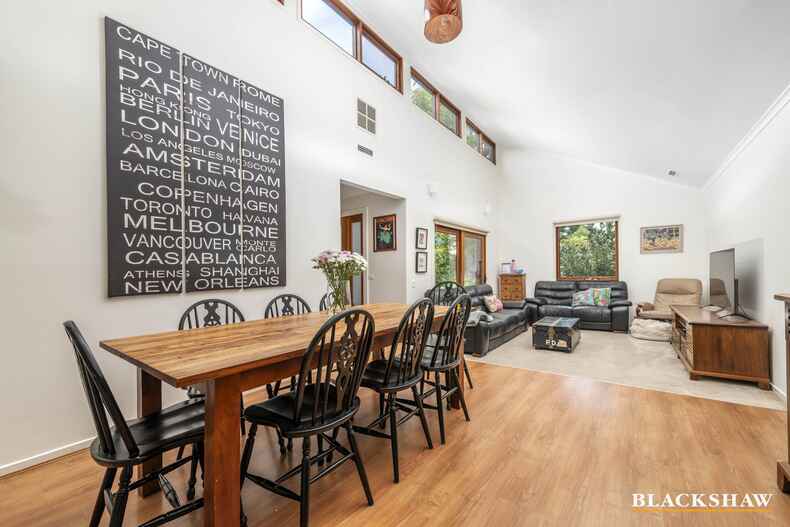 31 Garrick Street Fadden 31 Garrick Street Fadden