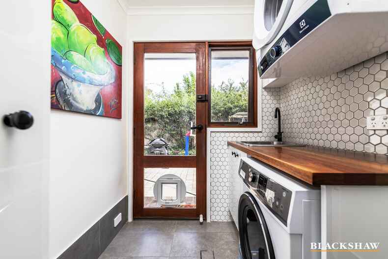 31 Garrick Street Fadden 31 Garrick Street Fadden