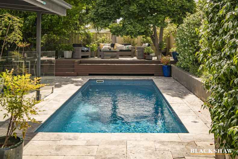 31 Garrick Street Fadden 31 Garrick Street Fadden