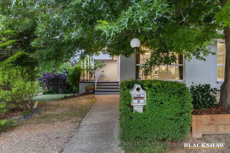 1 Banvard Place Chapman 1 Banvard Place Chapman