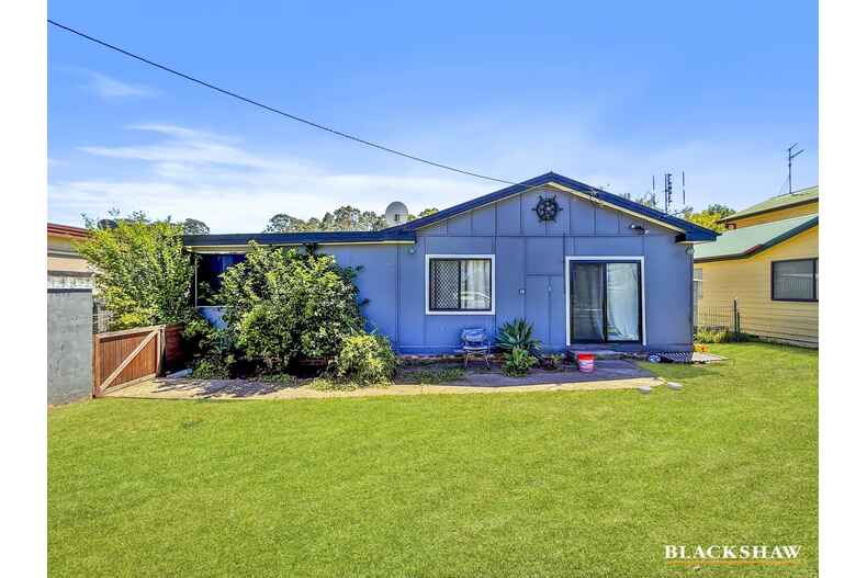 13 Wharf Road North Batemans Bay 13 Wharf Road North Batemans Bay