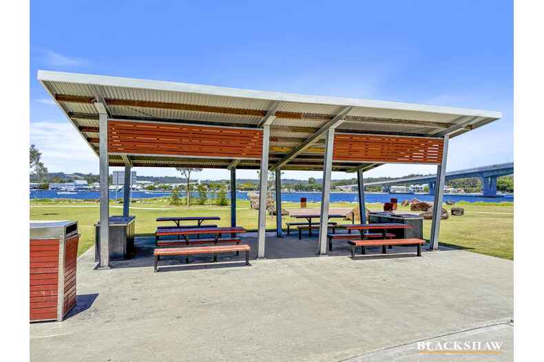 13 Wharf Road North Batemans Bay 13 Wharf Road North Batemans Bay