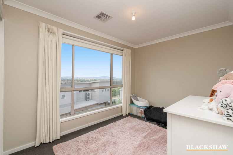 10/29 Bott Crescent Casey 10/29 Bott Crescent Casey