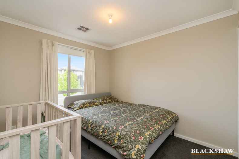 10/29 Bott Crescent Casey 10/29 Bott Crescent Casey