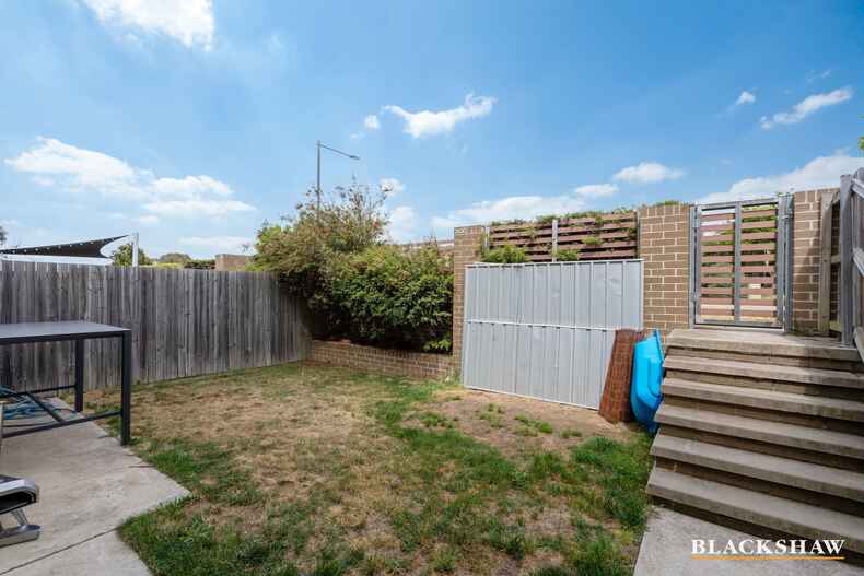 10/29 Bott Crescent Casey 10/29 Bott Crescent Casey