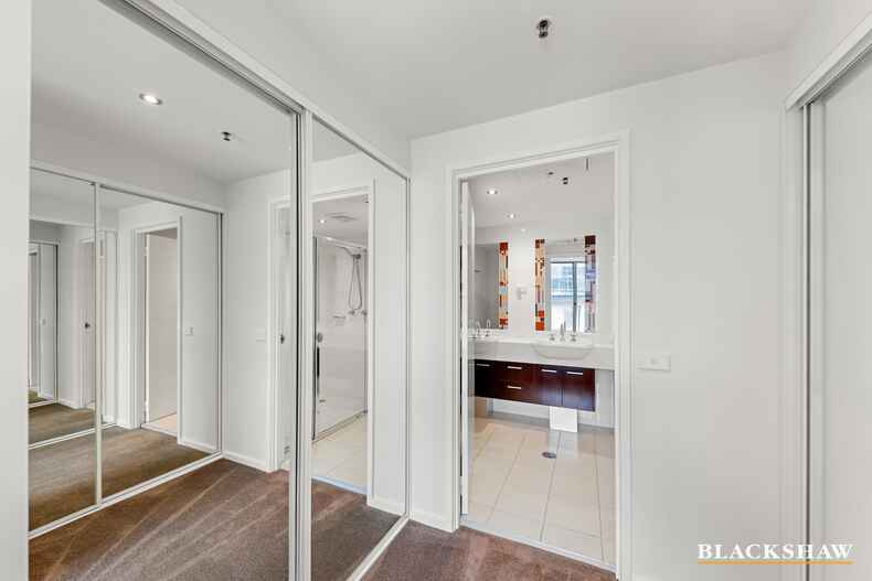 68/2 Edinburgh Avenue City