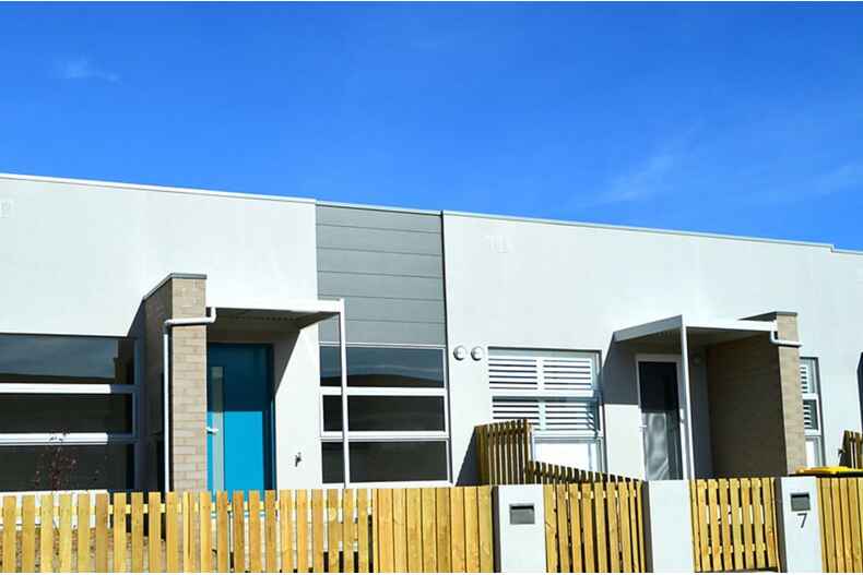 5 Chanter Terrace Coombs