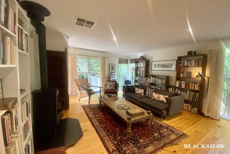 5 Philip Place Curtin 5 Philip Place Curtin