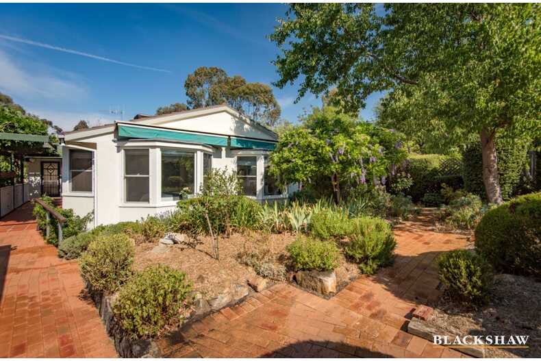 5 Philip Place Curtin 5 Philip Place Curtin