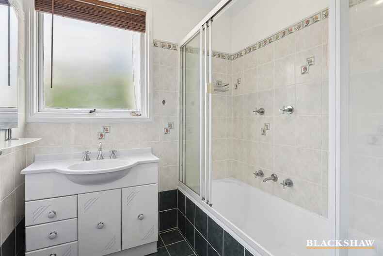 11 Sellwood Street Holt 11 Sellwood Street Holt