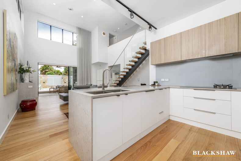 2 Bayley Street Narrabundah