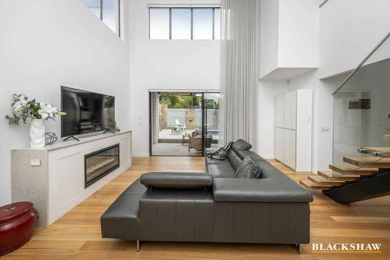 2 Bayley Street Narrabundah