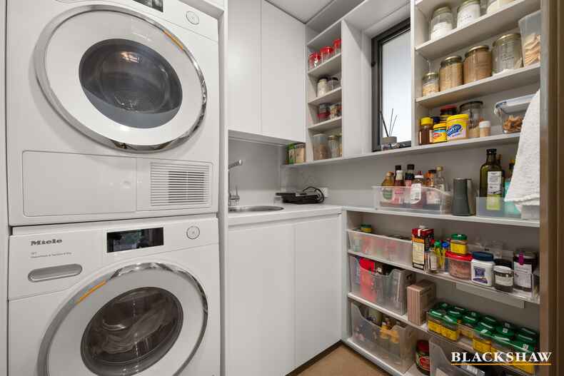 57 Moore Street Turner