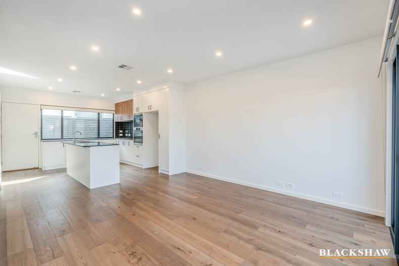 50/33 Braybrooke Street Bruce