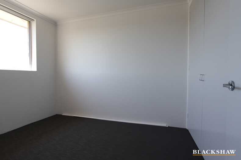 6/67 Derrima Road Queanbeyan