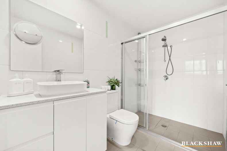 24/40 Eileen Good Street Greenway 24/40 Eileen Good Street Greenway