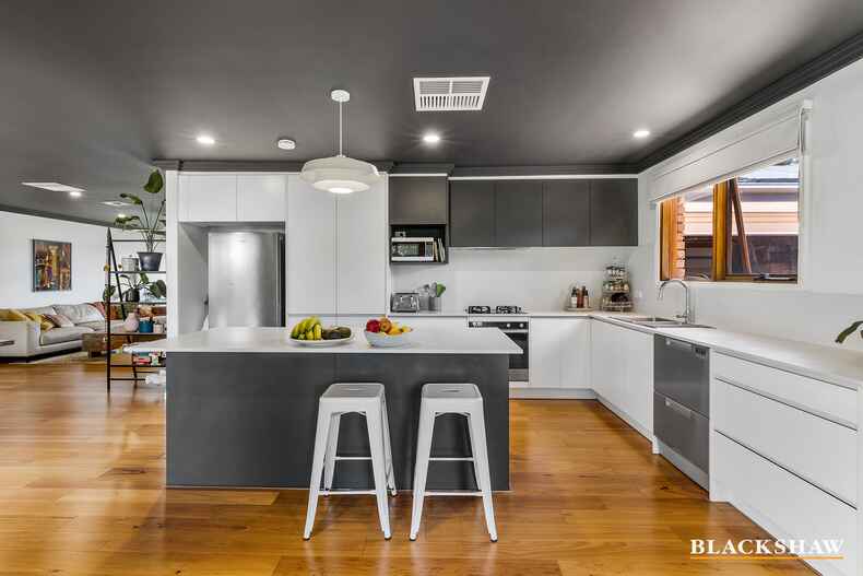 6 Breen Place Jerrabomberra 6 Breen Place Jerrabomberra