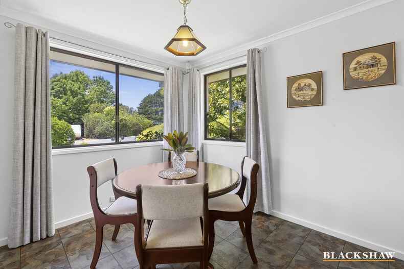 6 Spears Place Holt 6 Spears Place Holt