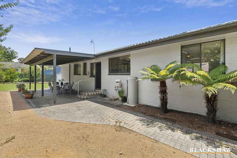 6 Spears Place Holt 6 Spears Place Holt