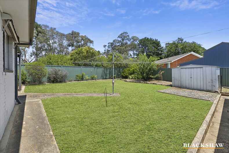 6 Spears Place Holt 6 Spears Place Holt