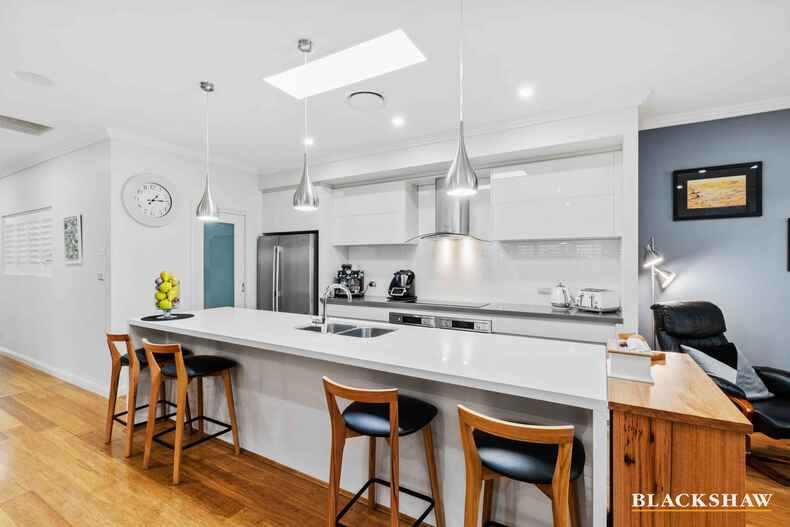 18 John Penn Drive Tomakin 18 John Penn Drive Tomakin