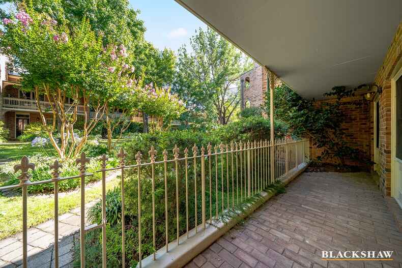 20/3 Allambee Street Reid