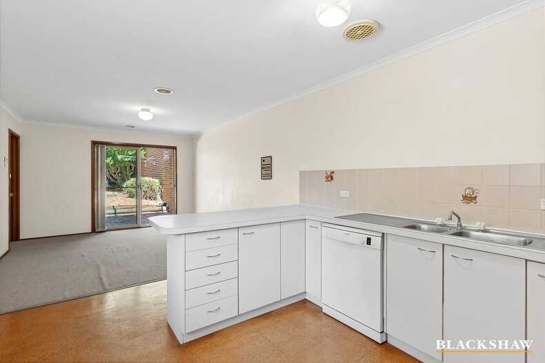 15 Rule Street Isaacs