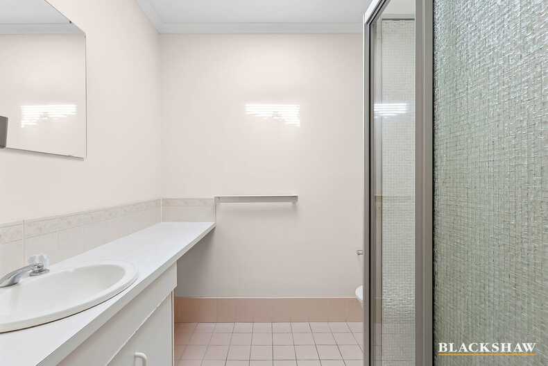 15 Rule Street Isaacs