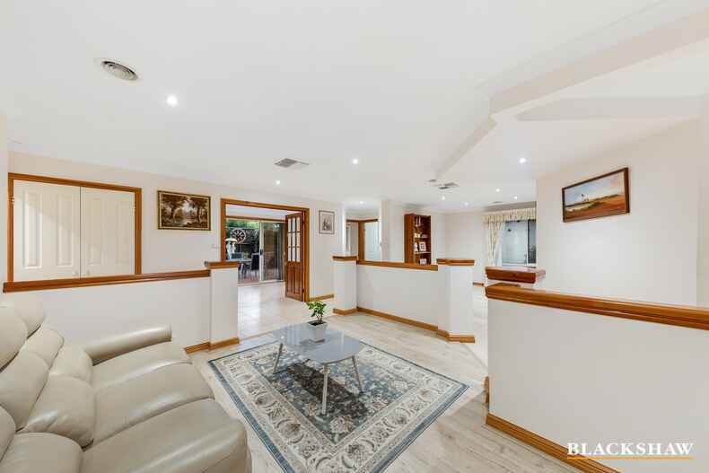 22 Martens Crescent Weston 22 Martens Crescent Weston