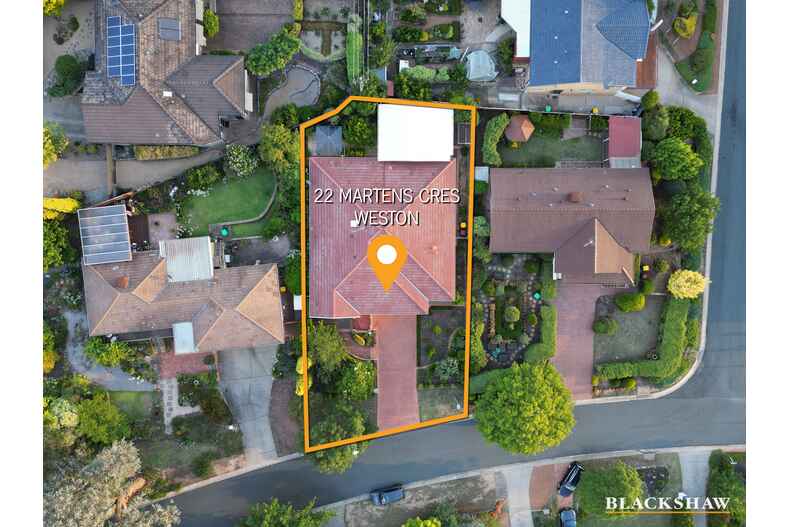 22 Martens Crescent Weston 22 Martens Crescent Weston