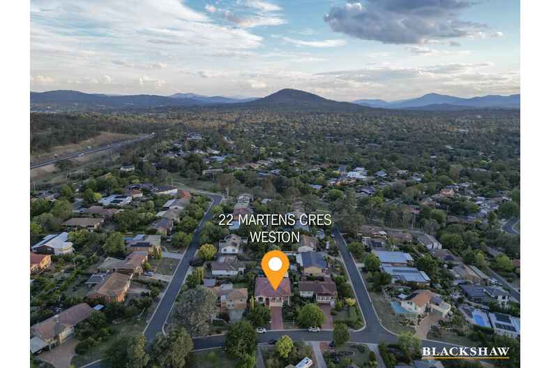 22 Martens Crescent Weston 22 Martens Crescent Weston