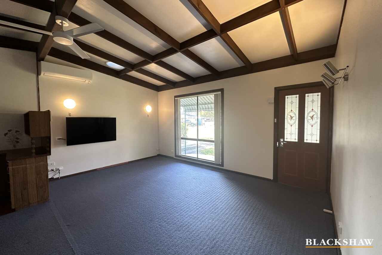 7 Clarke Street Broulee