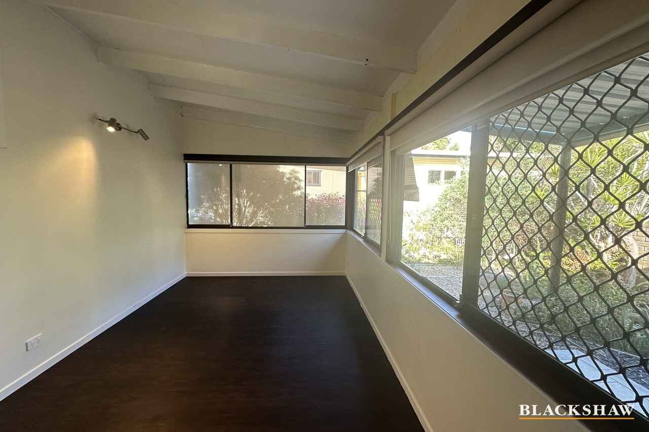 7 Clarke Street Broulee