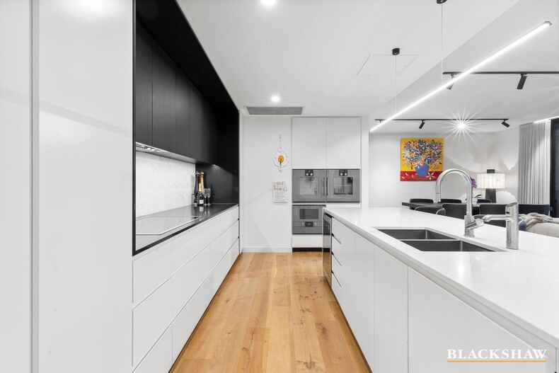 20/7 State Circle Forrest