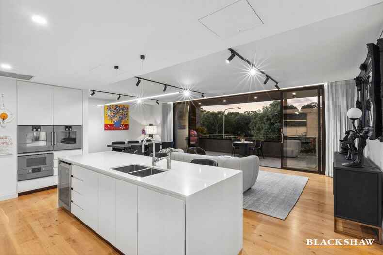 20/7 State Circle Forrest