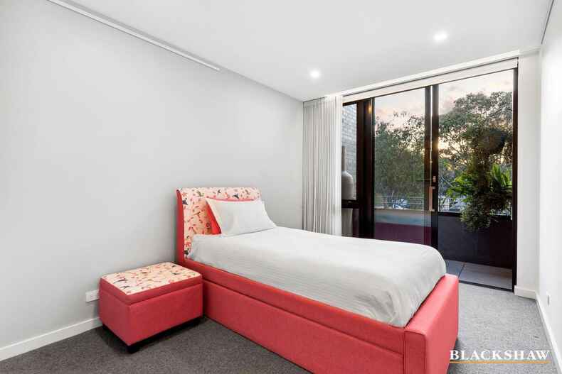 20/7 State Circle Forrest