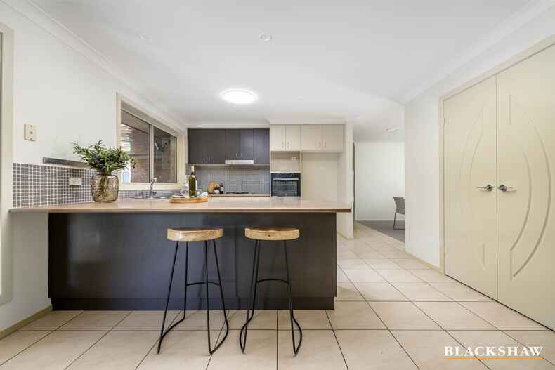 35 Courtneidge Street Dunlop 35 Courtneidge Street Dunlop