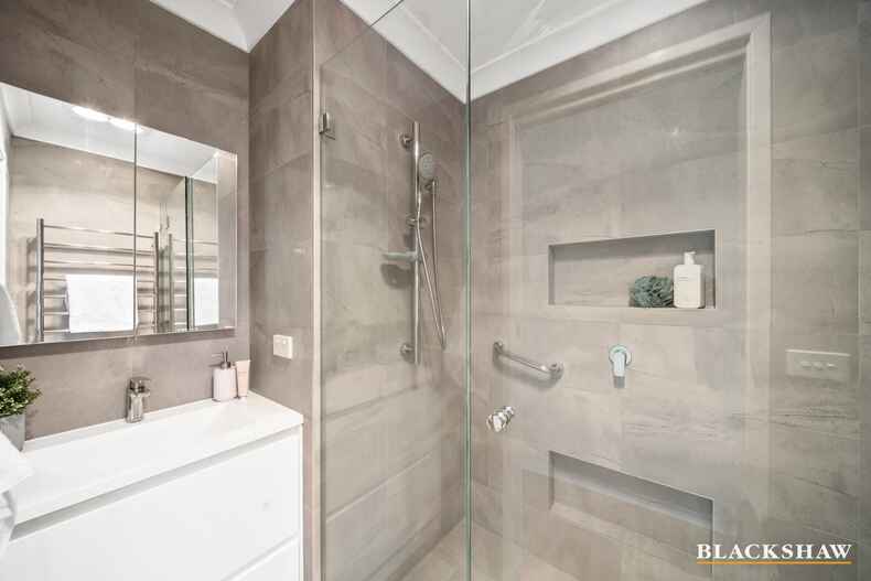 8 Lochbuy Street Macquarie 8 Lochbuy Street Macquarie