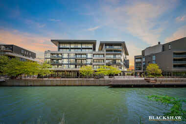 23/21 Eastlake Parade Kingston