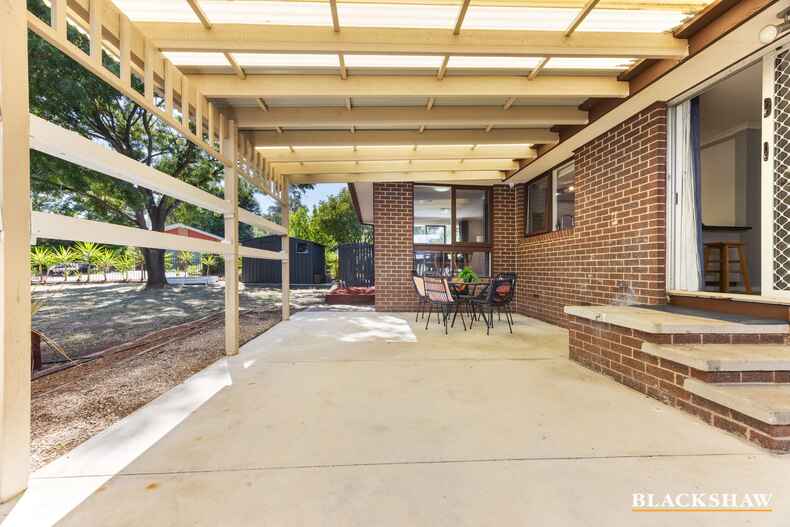 2A Truganini Place Chisholm