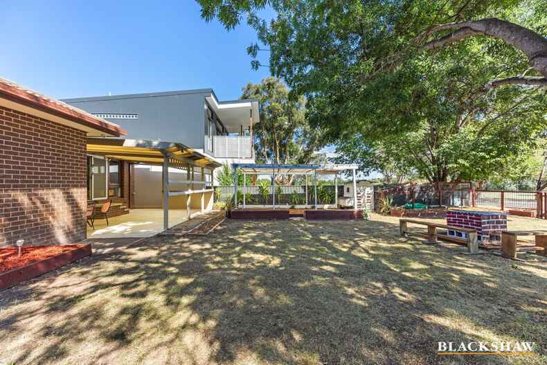 2A Truganini Place Chisholm