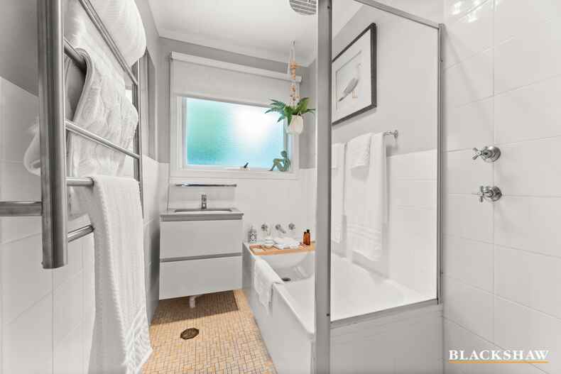 1 Gavin Place Chapman 1 Gavin Place Chapman